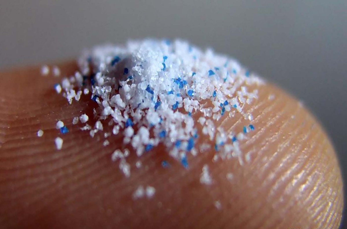 Pollution – Microplastics have been contaminating the air we breathe for decades